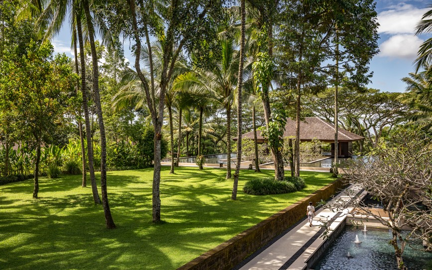 Estate_Landscape.jpg